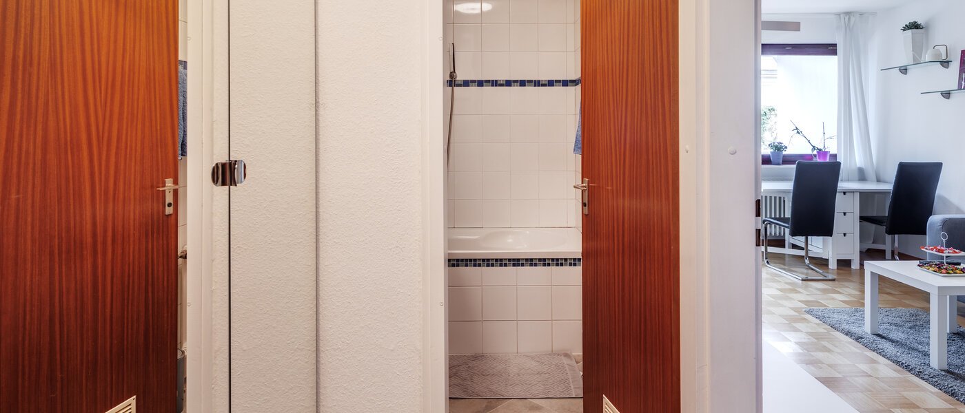 Ploché München Laim 01 Chodba/priestor 8404