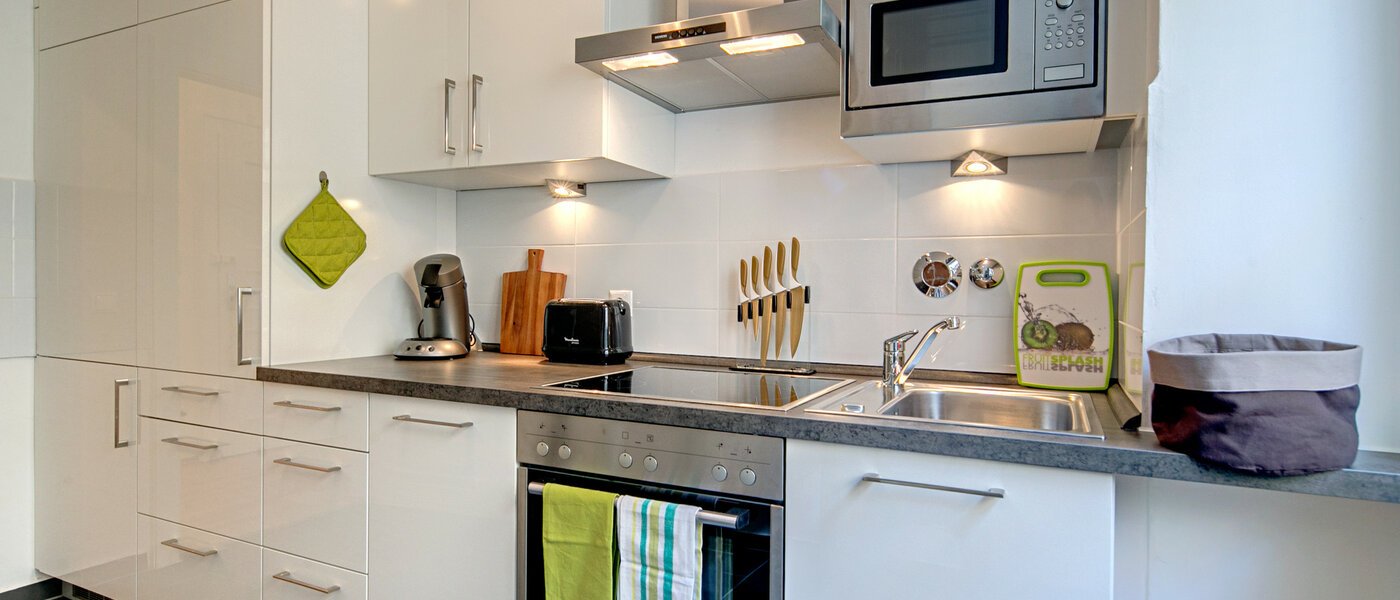 Lapos München Maxvorstadt - Universitätsviertel 02 Konyha 8499
