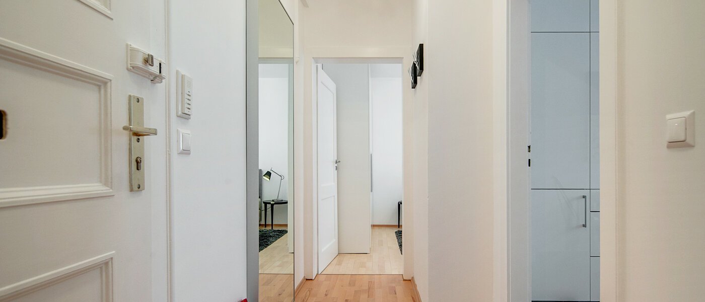 Lapos München Maxvorstadt - Universitätsviertel 02 Folyosó/folyosó 8499