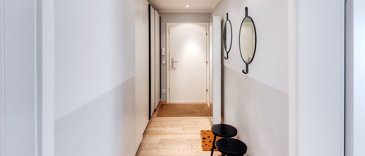 플랫 München Maxvorstadt - Museumsviertel 02 복도/복도 8504
