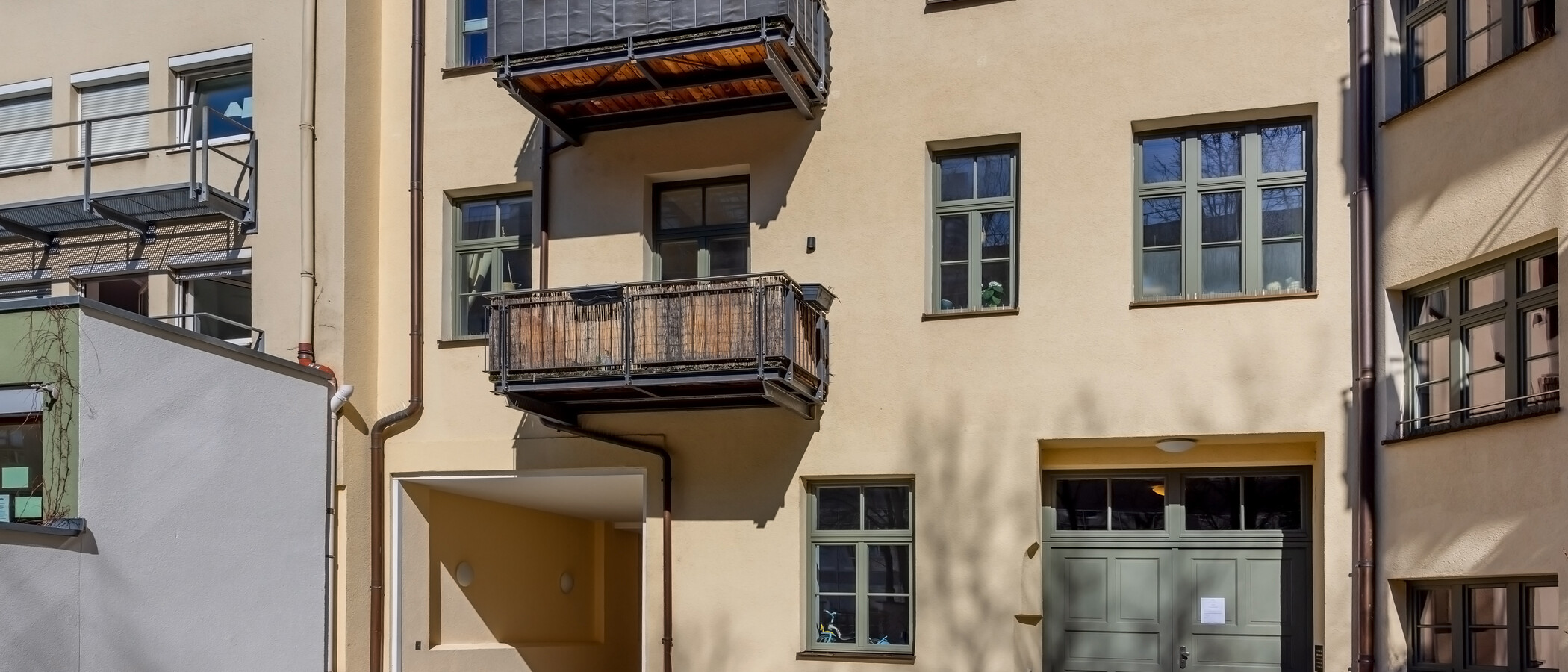 Ploché München Maxvorstadt 01 Vnitřní nádvoří 8505
