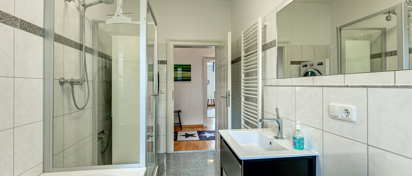 Ploché München Maxvorstadt - Universitätsviertel 04 Kúpeľňa 8558