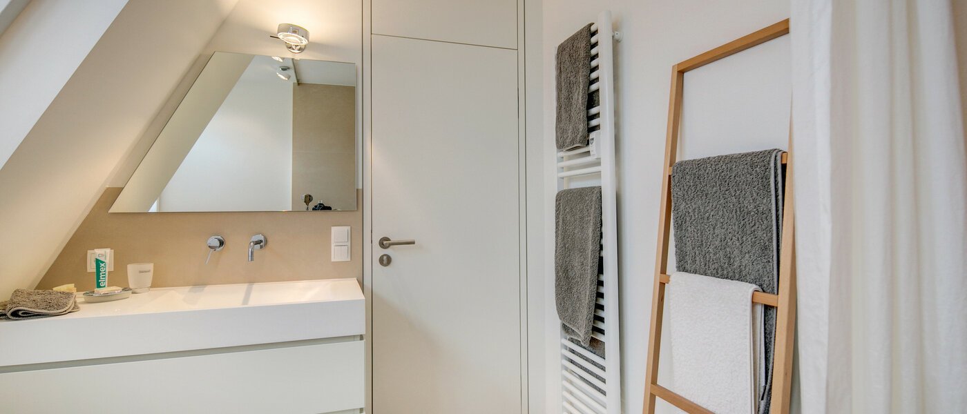 Плоский München Neuhausen 03 Ванна кімната 8591