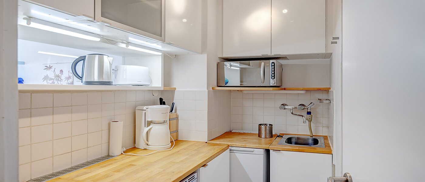 Плосък München Au-Haidhausen 01 Кухня 860