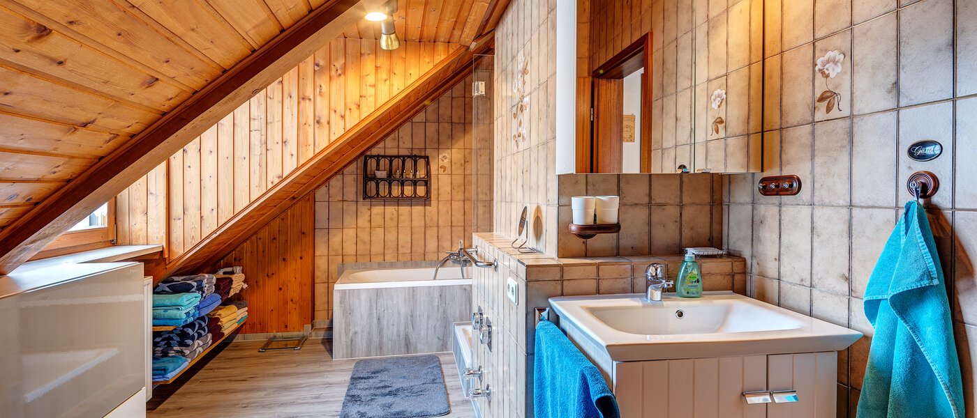 다락방 평면 München Berg am Laim 01 욕실 8602