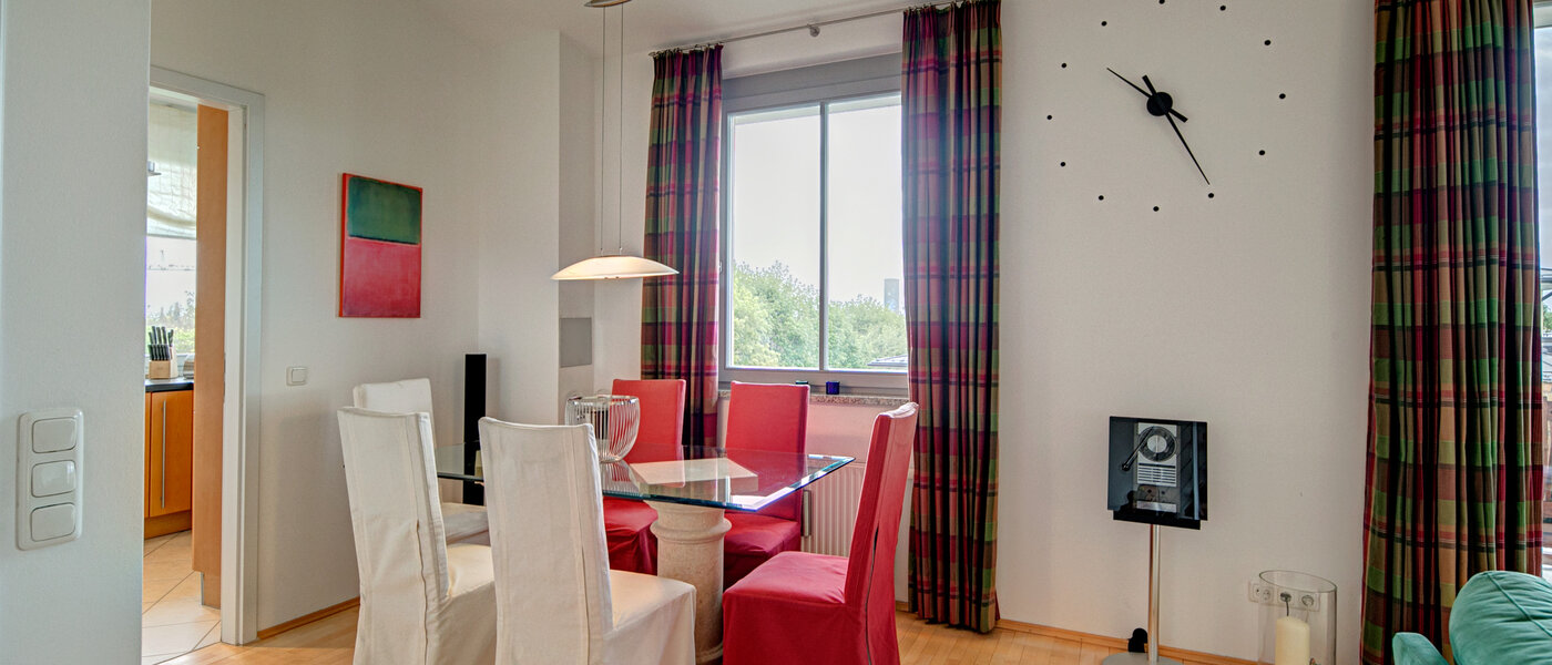 Галерия апартамент München Moosach 04 Living 8607