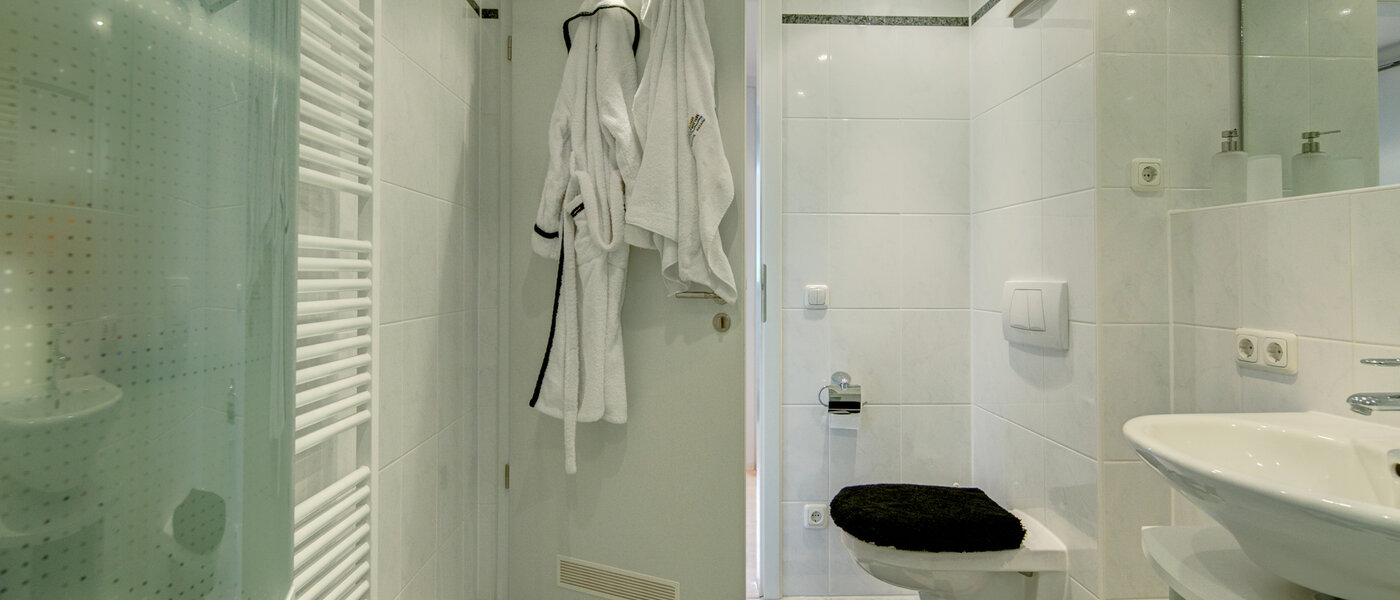 Галерия апартамент München Moosach 03 Баня 8607