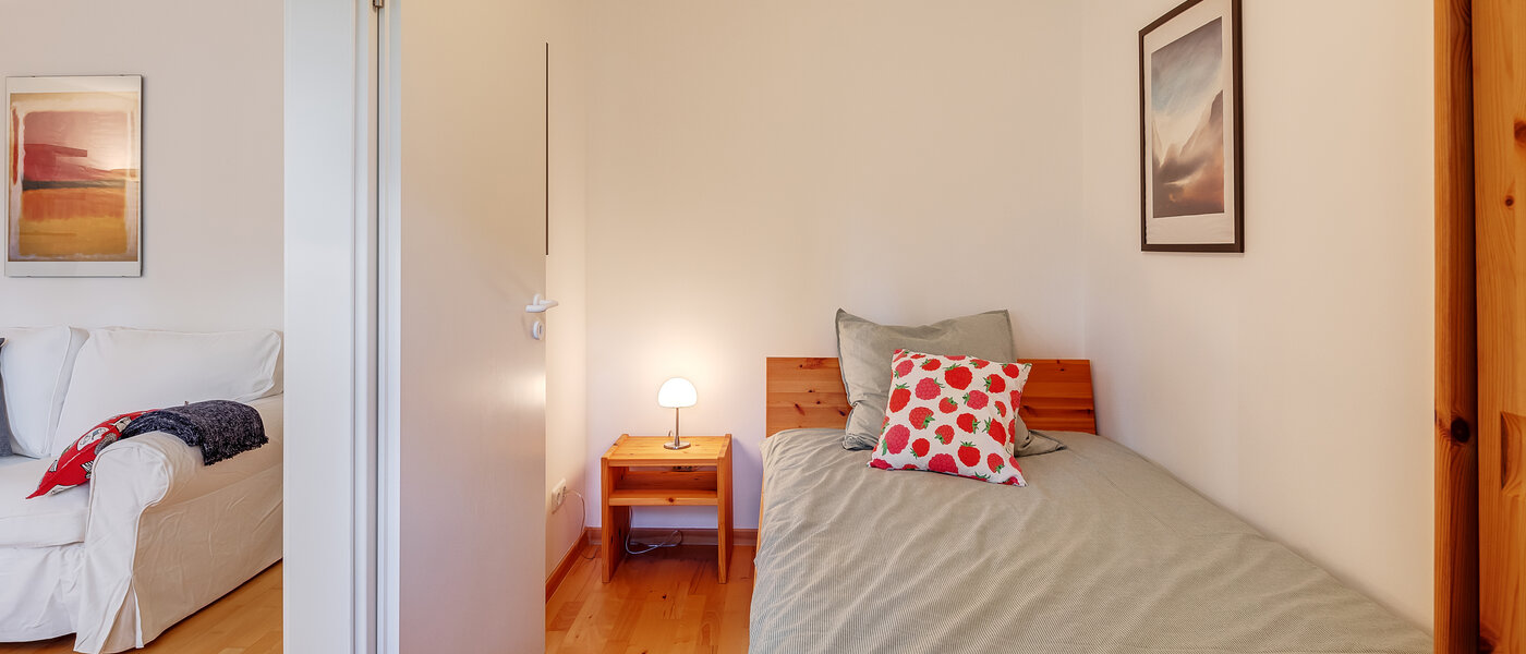 Ravna stran München Parkstadt Bogenhausen 03 Spalnica 8635