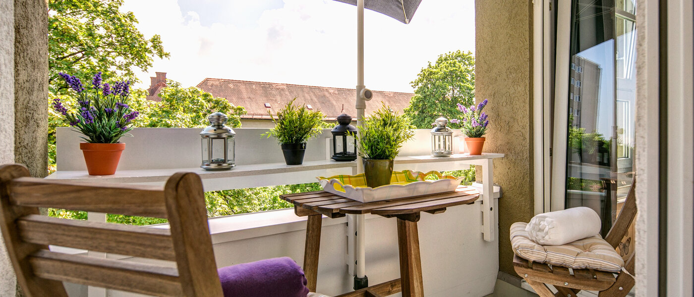 메조넷 플랫 München Nymphenburg 01 발코니 8639