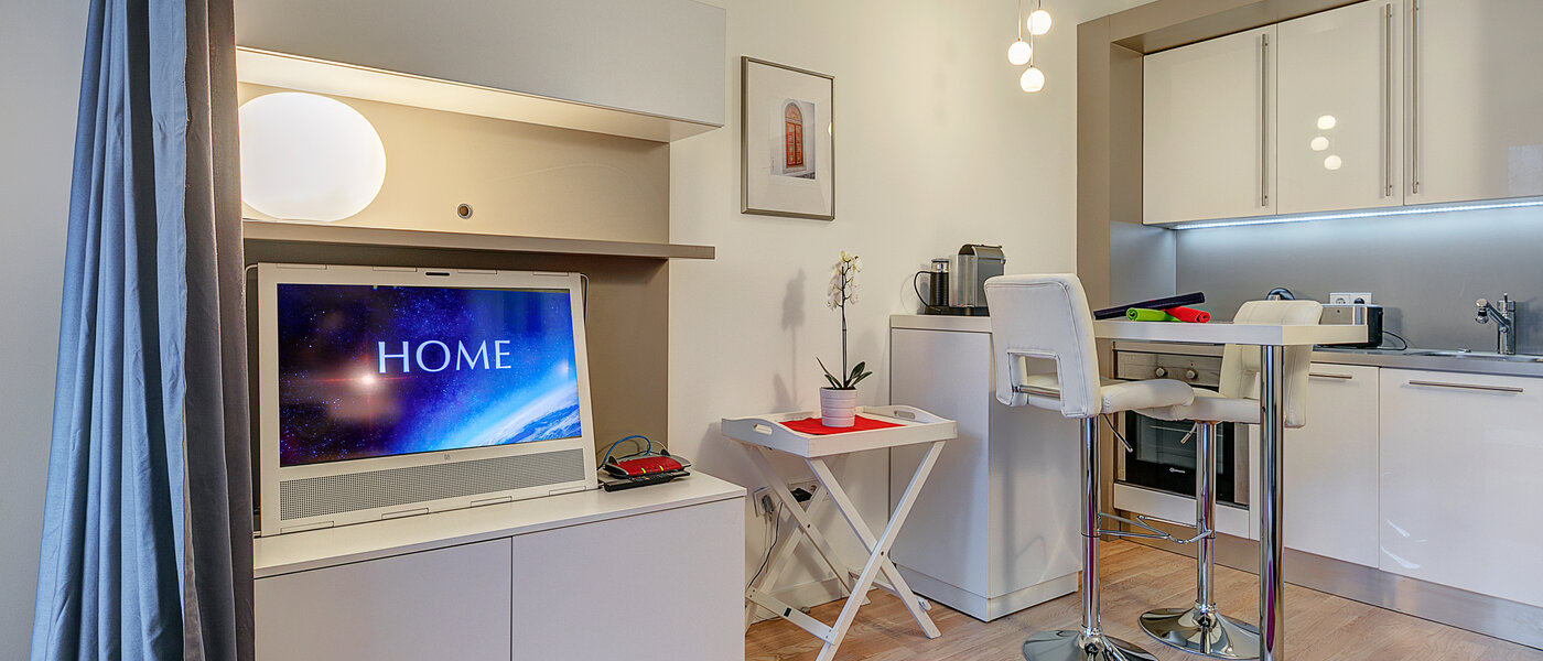 Lapos München Bogenhausen 04 Élő 8661