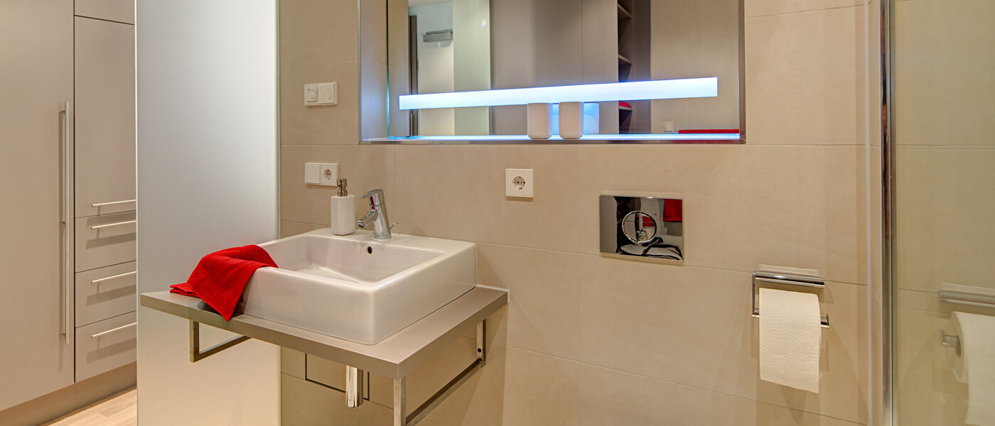 Lapos München Bogenhausen 03 Fürdőszoba 8661