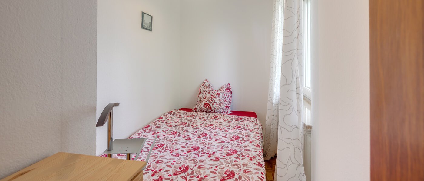 Lapos München Am Hart 01 Hálószoba 8704