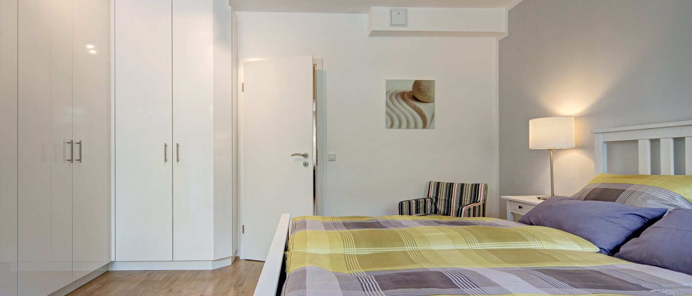 Ploché München Maxvorstadt - Westen 05 Spanie 8727