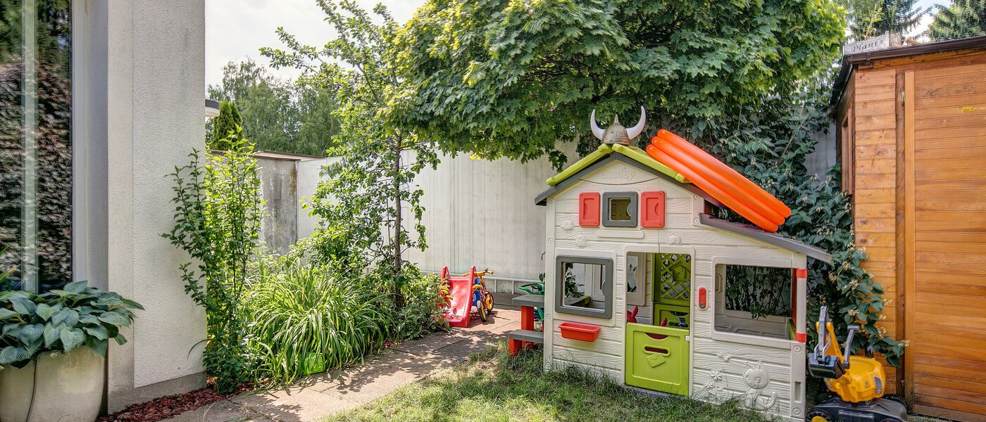 집 München Waldtrudering 01 정원 8754