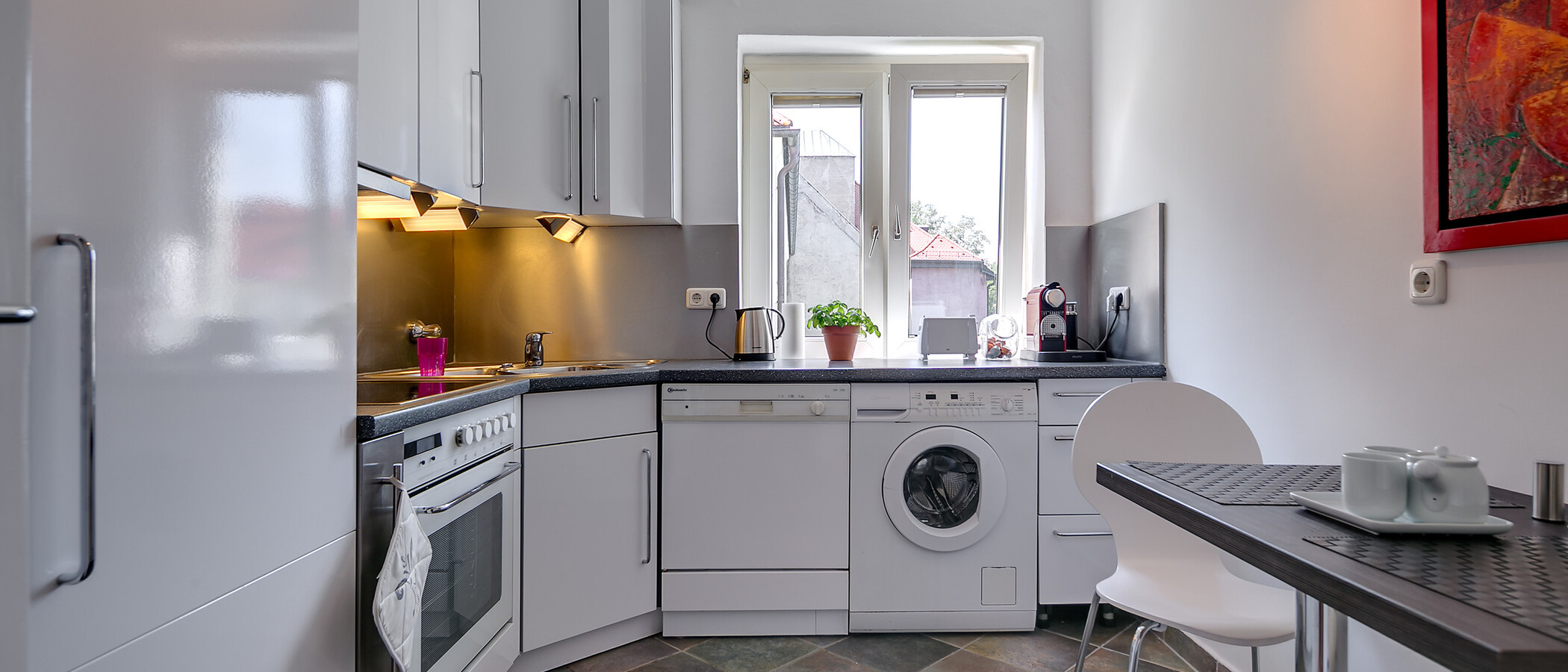 Επίπεδη München Schwabing-Nord (zw. Belgrad- & Leopoldstraße) 01 Κουζίνα 8856