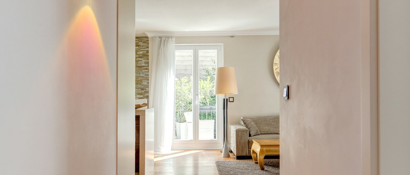 Plat München Schwabing-Nord (zw. Belgrad- & Leopoldstraße) 01 Gang/hal 8881