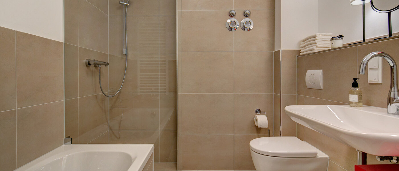 Lapos München Maxvorstadt 01 Fürdőszoba 8910