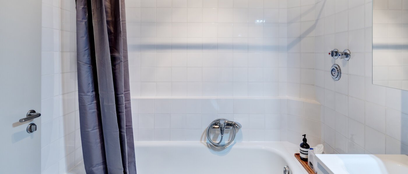 Ploché München Lehel 02 Koupelna 8947