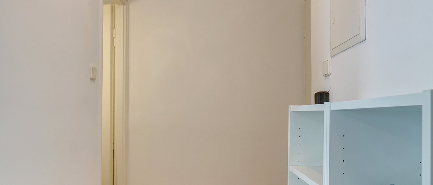 Platt München Milbertshofen 02 Korridor/hallgång 8978