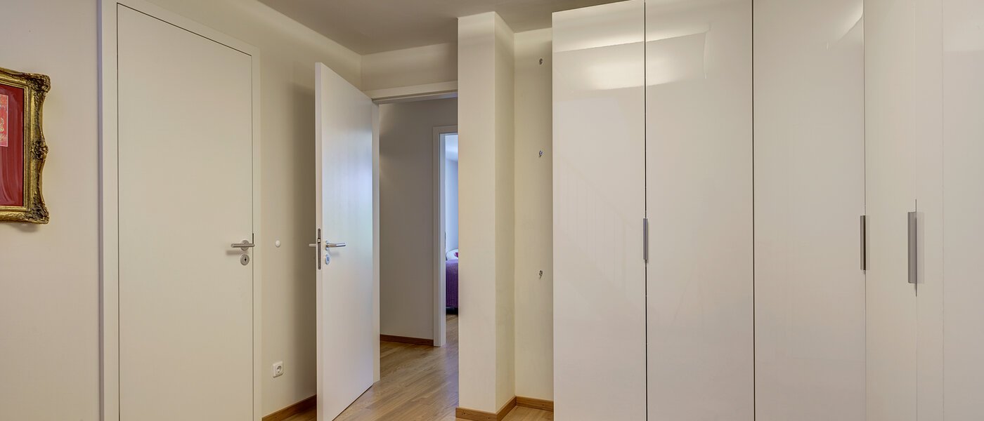 Stanovanje s strešno teraso München Altstadt 04 Koridor/hodnik 9009