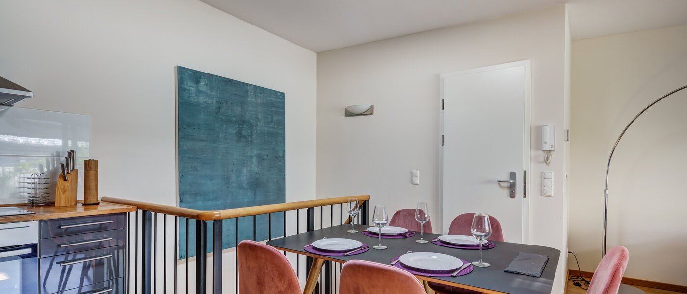 Stanovanje s strešno teraso München Altstadt 05 Dnevni prostor 9009