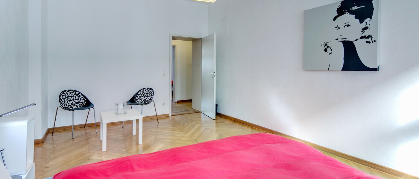 Flad München Giesing 03 Sove 9015