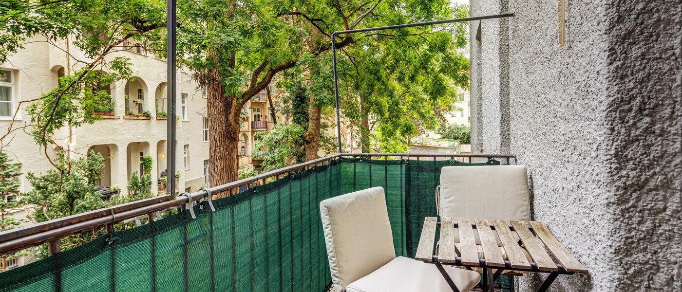 Плоский München Schwabing-West (rund um den Hohenzollernplatz) 01 Балкон 9021