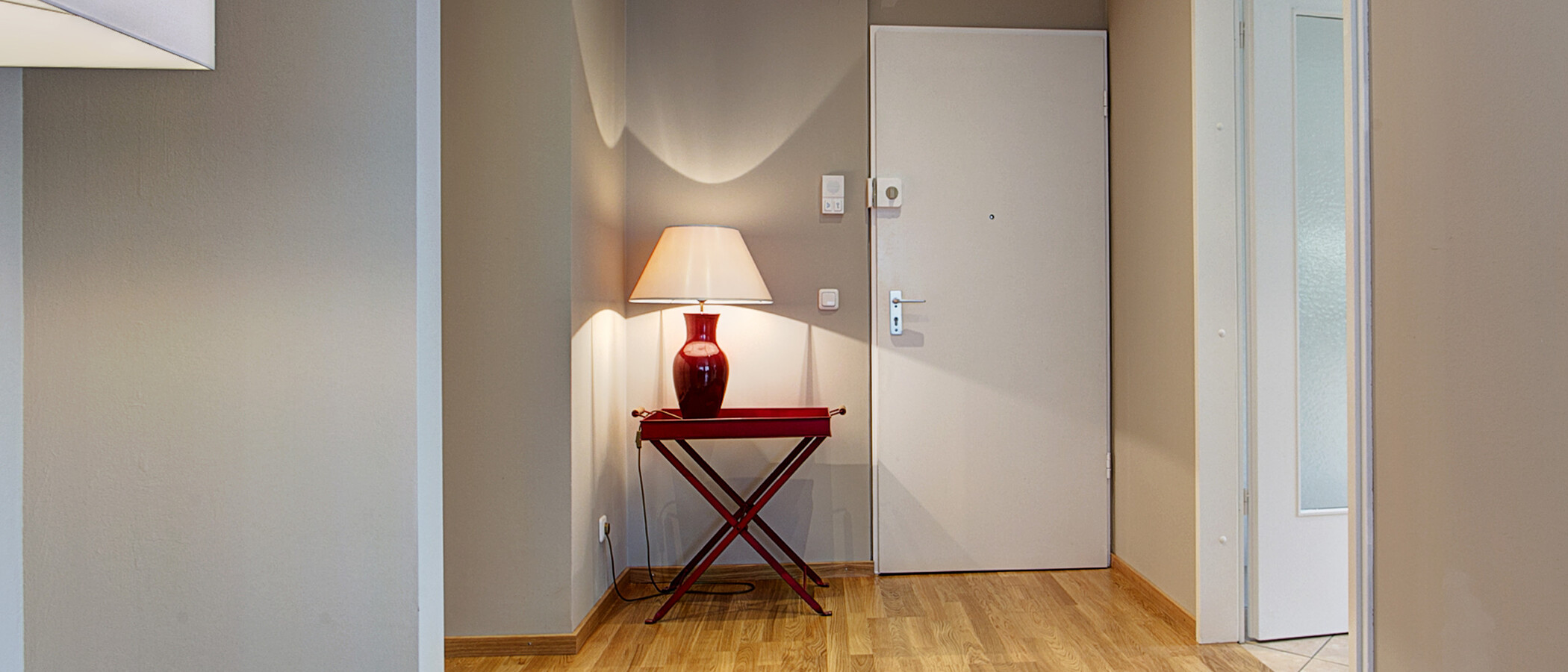 Apartamento com terraço no telhado München Arabellapark 05 Corredor/passagem 9024
