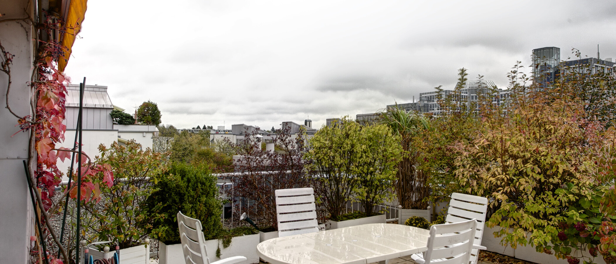 Apartamento com terraço no telhado München Arabellapark 01 Terraço 9024