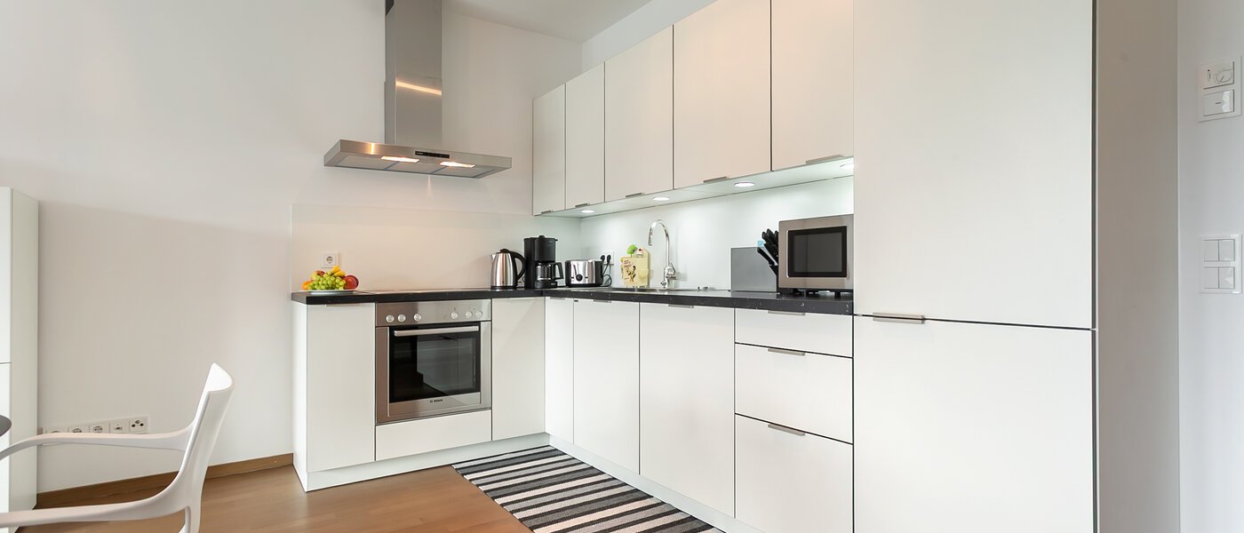 Ploché München Neuhausen 01 Kuchyňa 9058