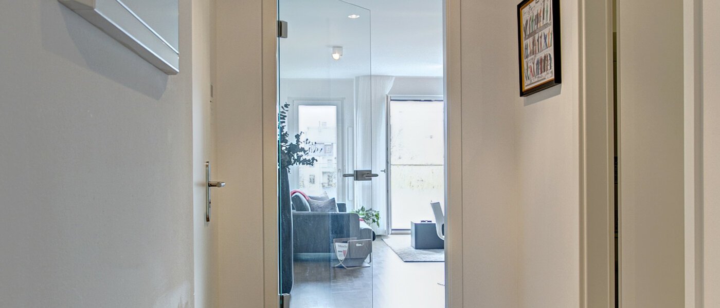 Płaski München Neuhausen 01 Korytarz/przejście 9058