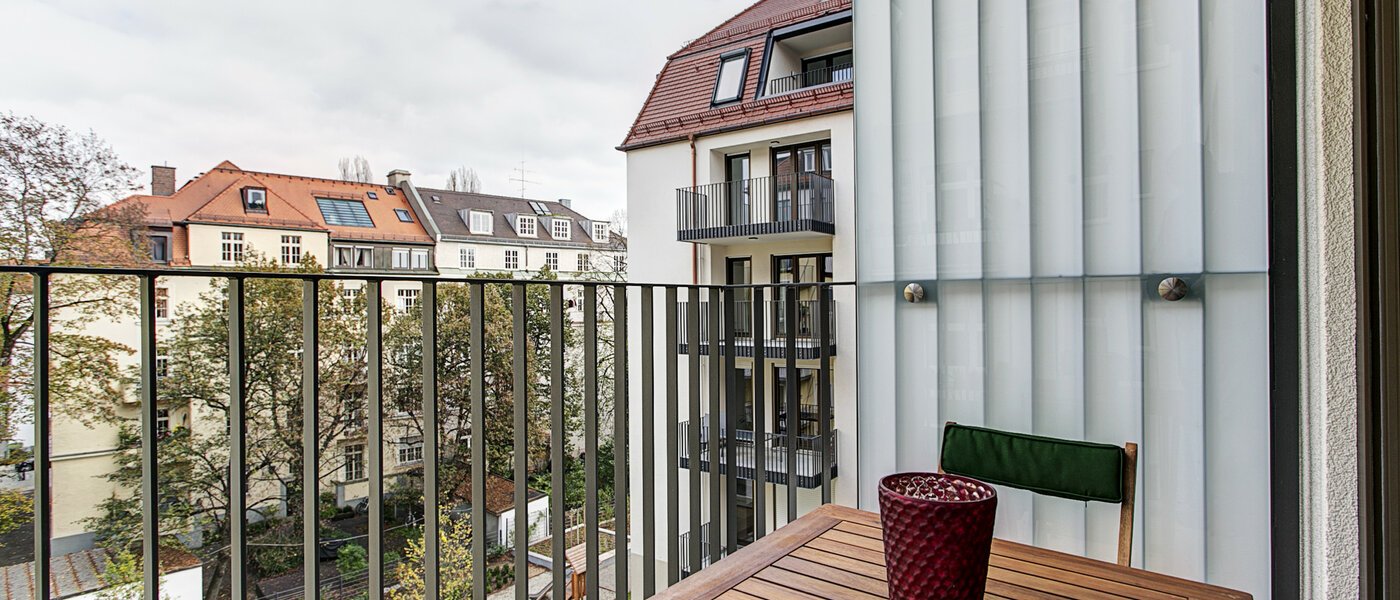 Płaski München Neuhausen 02 Balkon 9058