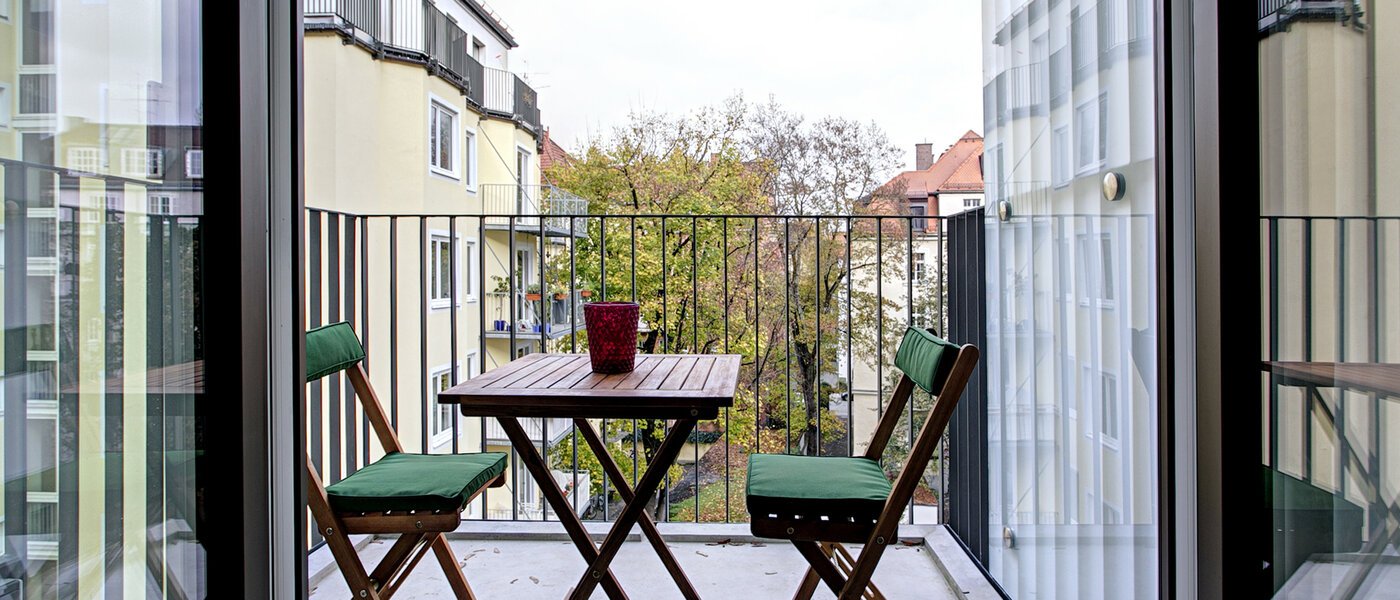 Płaski München Neuhausen 03 Balkon 9058