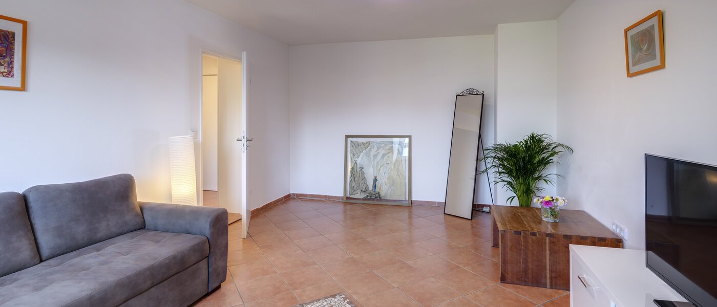 Tetőtéri lakás München Trudering 03 Nappali 9072