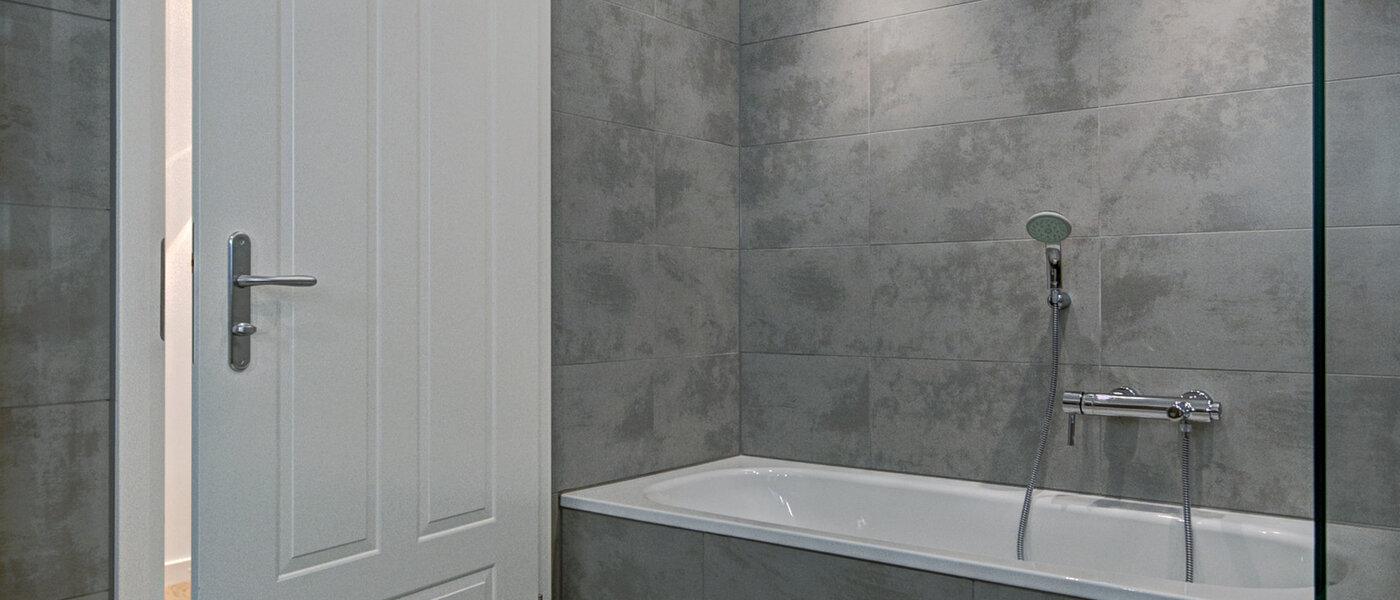 Ploché München Maxvorstadt - Universitätsviertel 02 Koupelna 9074