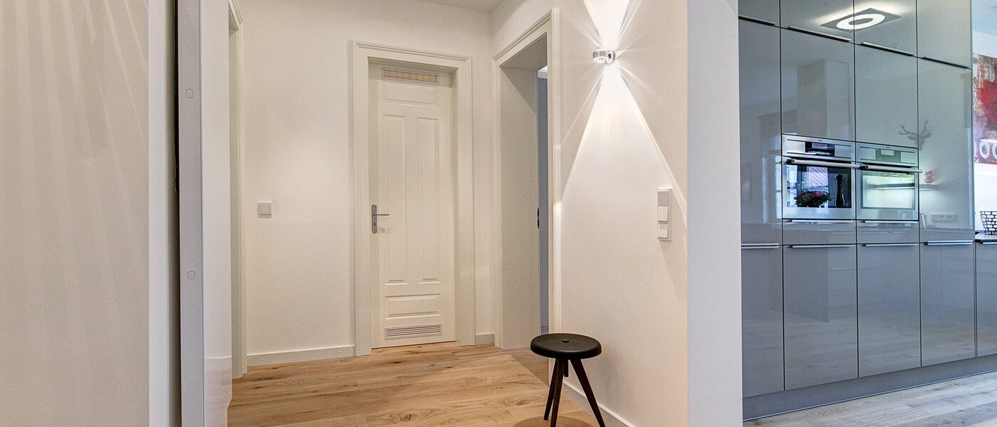 Ploché München Maxvorstadt - Universitätsviertel 03 Chodba/chodba 9074