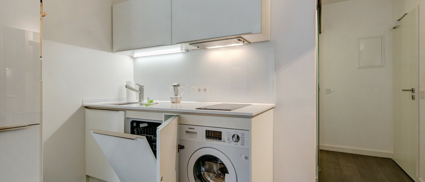 플랫 München Schwabing-Nord (zw. Leopoldstraße & Englischen Garten) 01 주방 9075