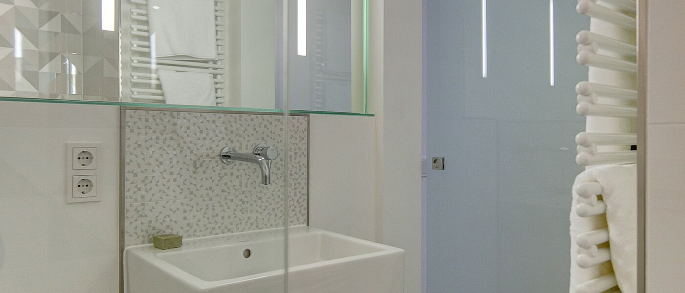 플랫 München Schwabing-Nord (zw. Leopoldstraße & Englischen Garten) 03 욕실 9075