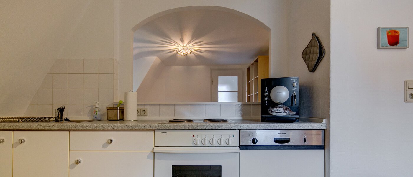 Çatı katı dairesi Gräfelfing 03 Mutfak 9079