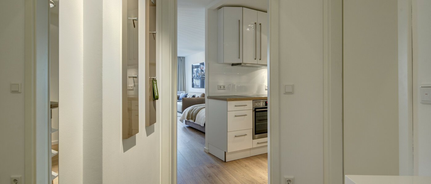 Плосък München Maxvorstadt - Universitätsviertel 04 Коридор/ коридор 9083