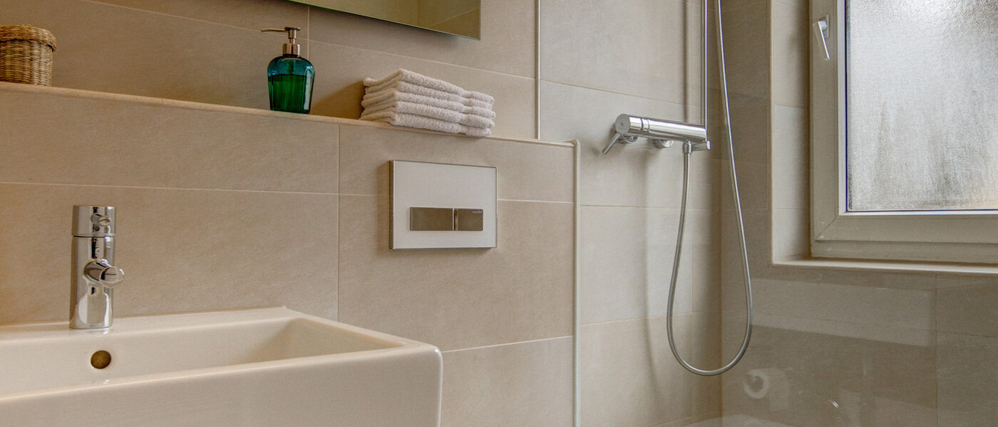 Plat München Harlaching 02 Badkamer 9099