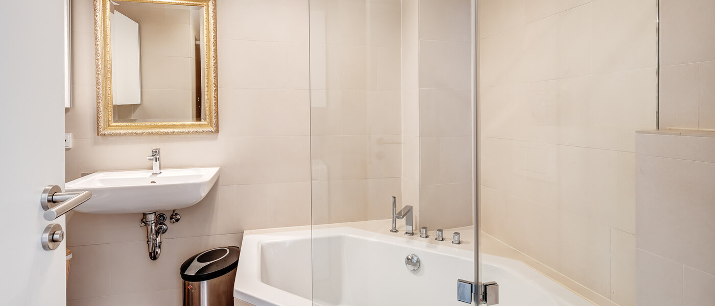 Ploché München Sendling-Westpark 01 Kúpeľňa 9100