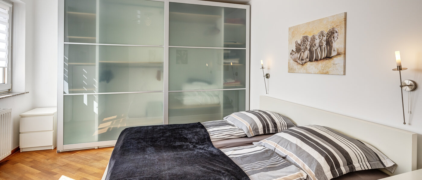 Ploché München Sendling-Westpark 02 Spálňa 9100