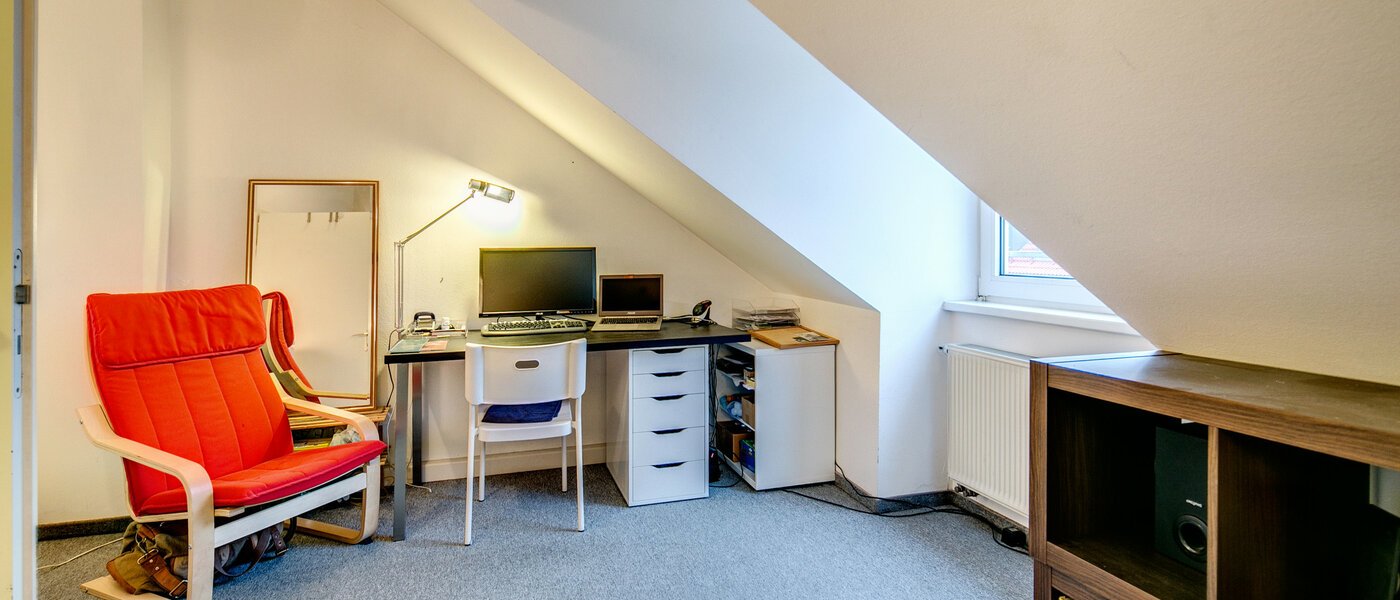 Podkrovní byt München Obergiesing 03 Spaní 9124