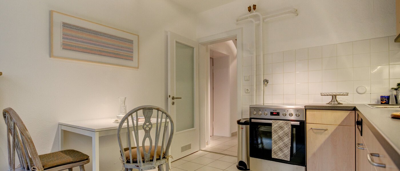 Ploché München Schwabing (links der Leopoldstraße) 03 Kuchyně 9173