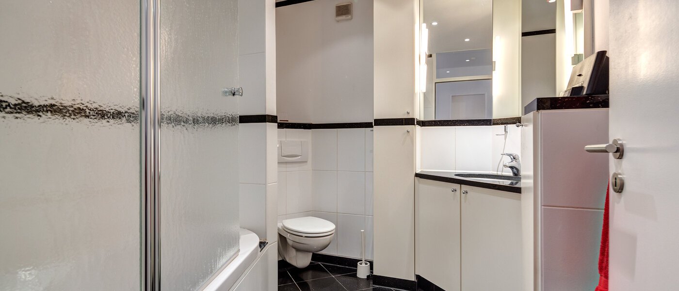 Düz München Schwabing-West 01 Banyo 9187