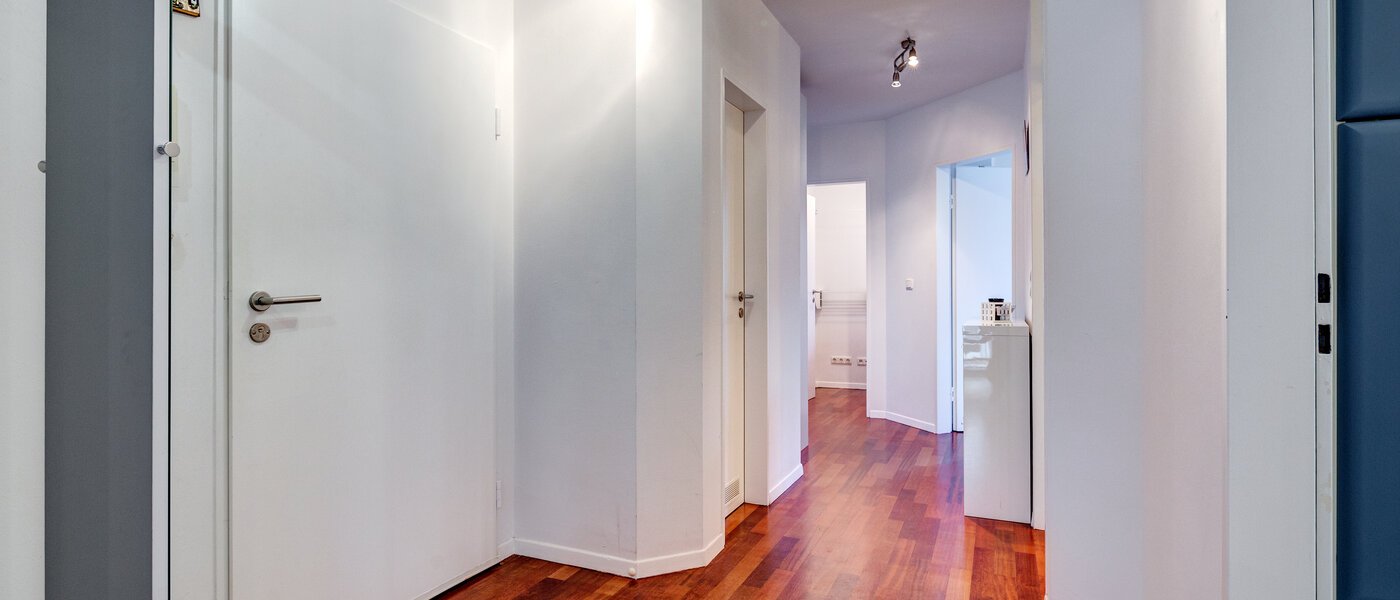 Düz München Schwabing-West 01 Koridor/koridor geçidi 9187