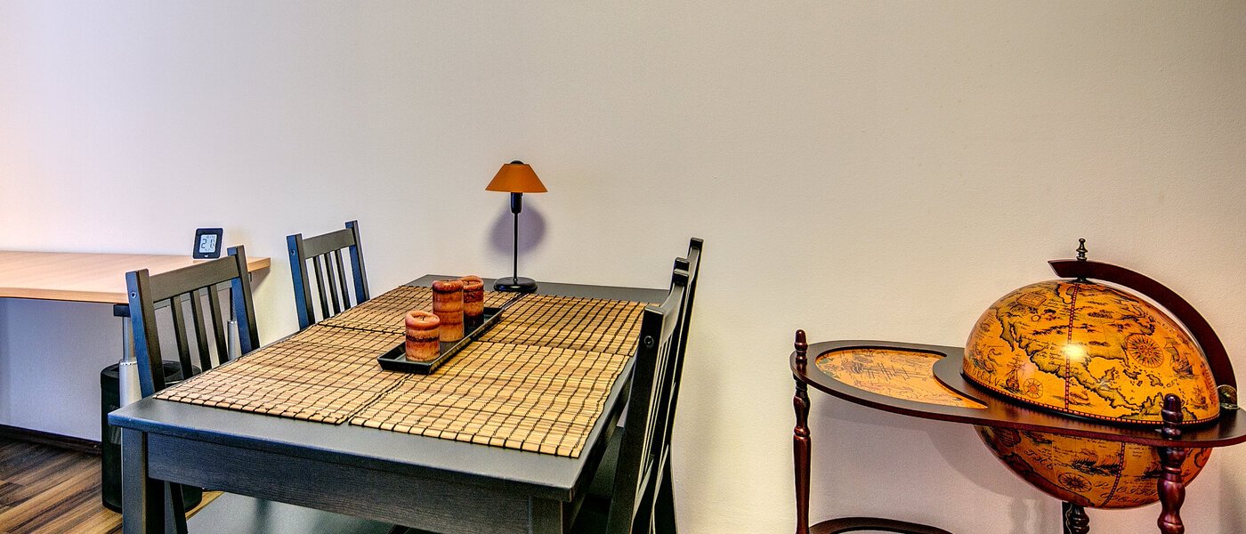 Ploché München Obersendling 02 Living 9218