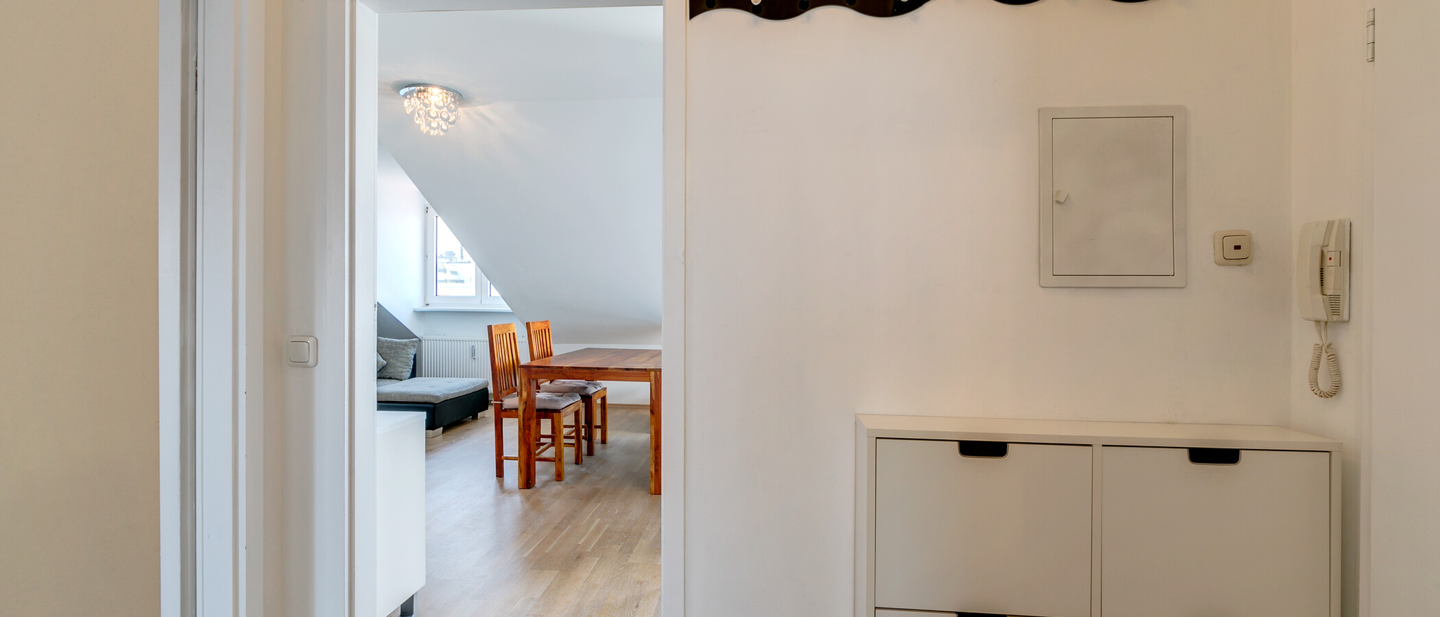 Тераса на даху плоска München Sendling-Westpark 01 Коридор/передпокій 9220