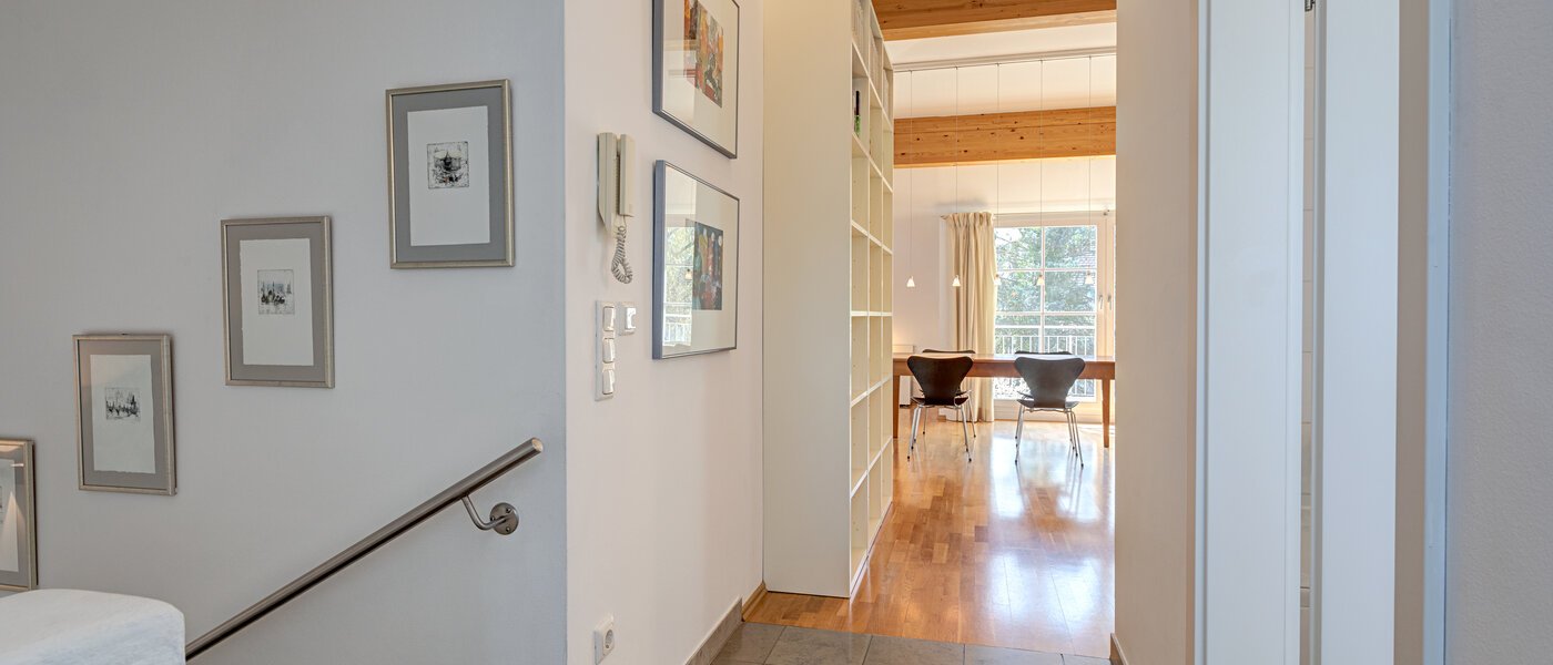 Stanovanje s strešno teraso München Bogenhausen 01 Koridor/hodnik 9274